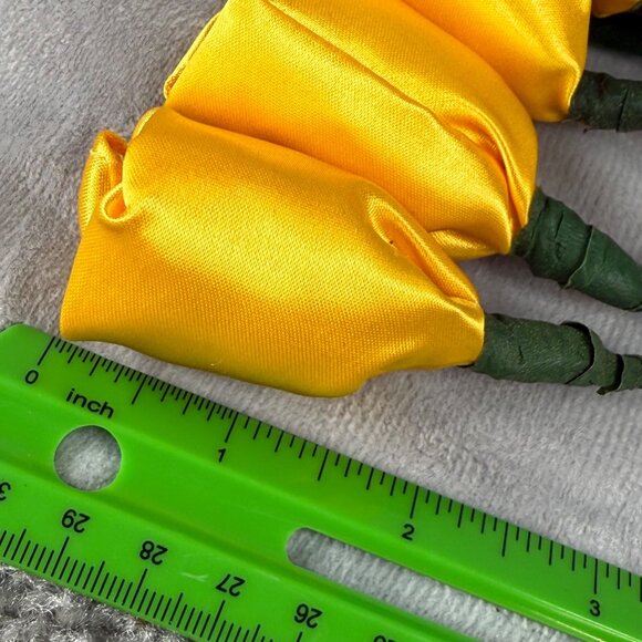 Yellow Satin Artificial Roses Bouquet Corsage Boutonnieres Floral Decoration - Picture 14 of 16